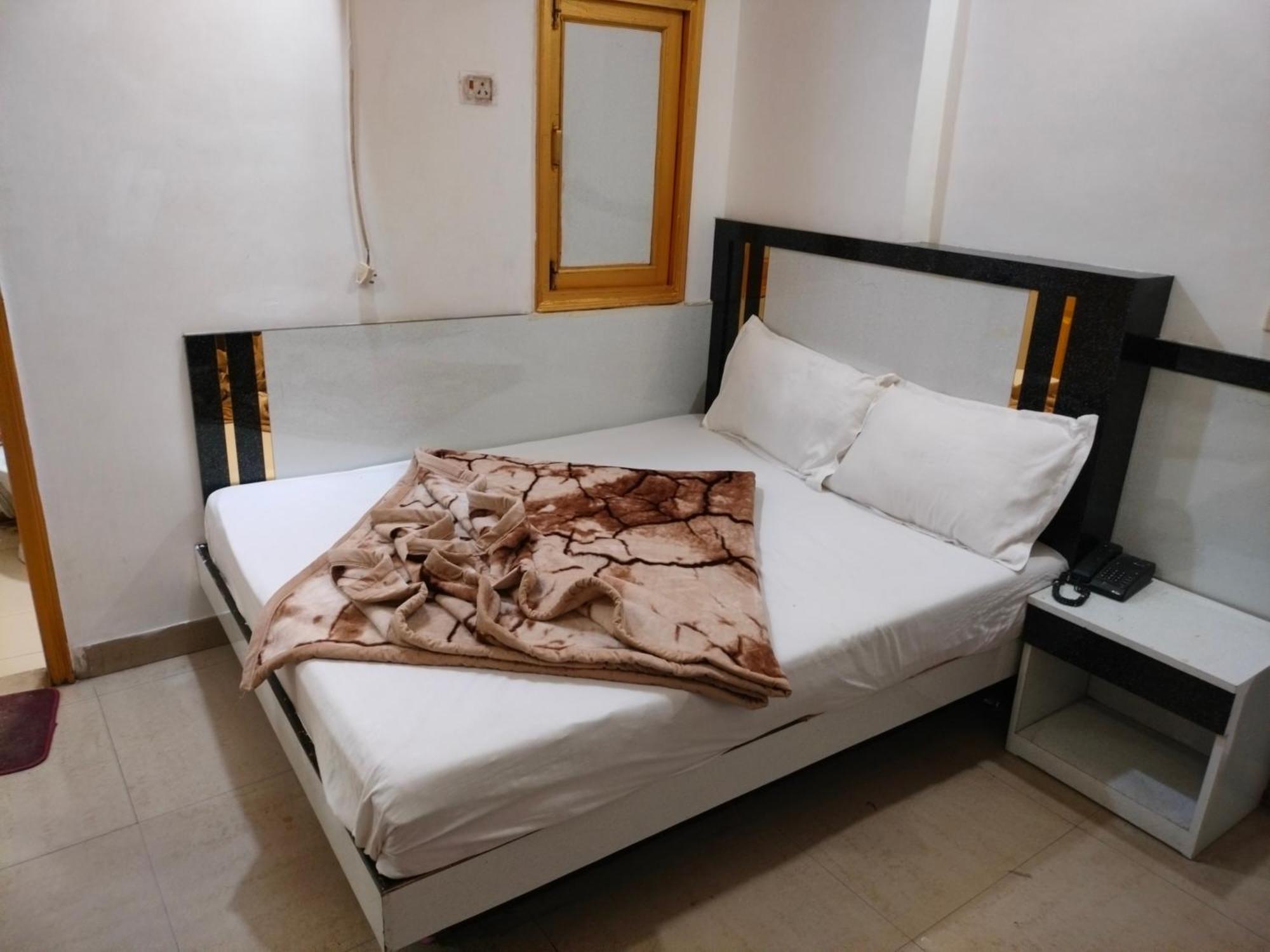Hotel Geetanjali Inn Neu-Delhi Exterior foto